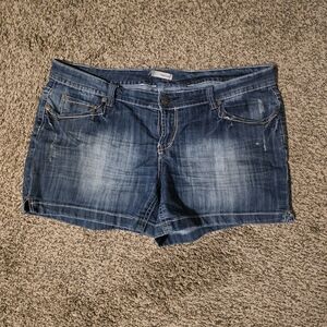 Maurices Denim Blue Women's Shorts